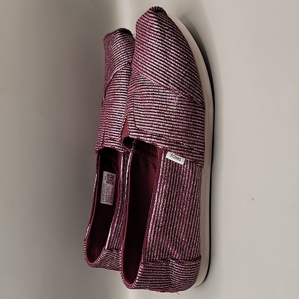 TOMS Alpargata Shoes Women's Sz 7 Burgundy Glitter Rib Knit Pull-on Whimsical